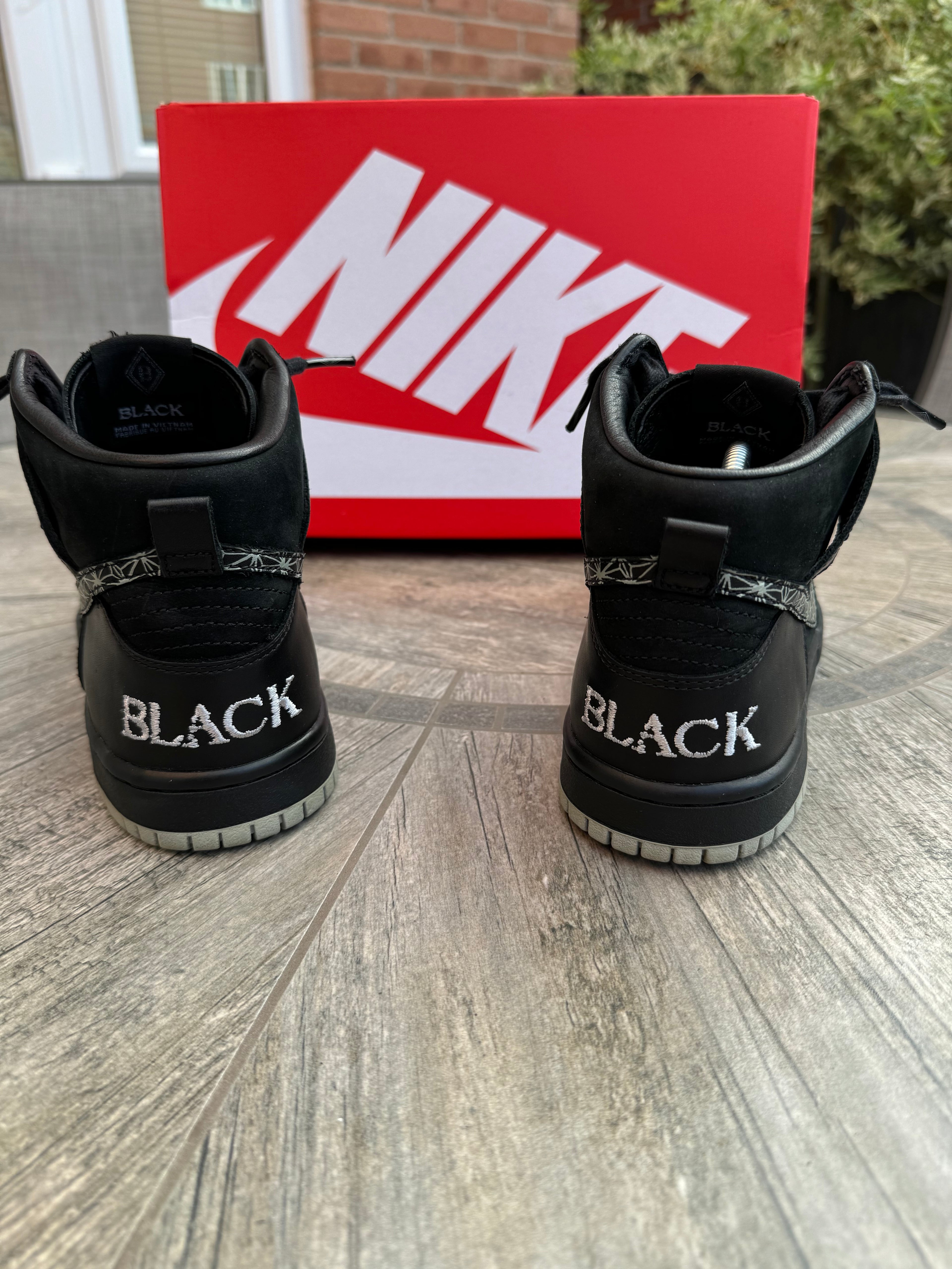 Nike SB  Dunk High - Black Bar - UK 8