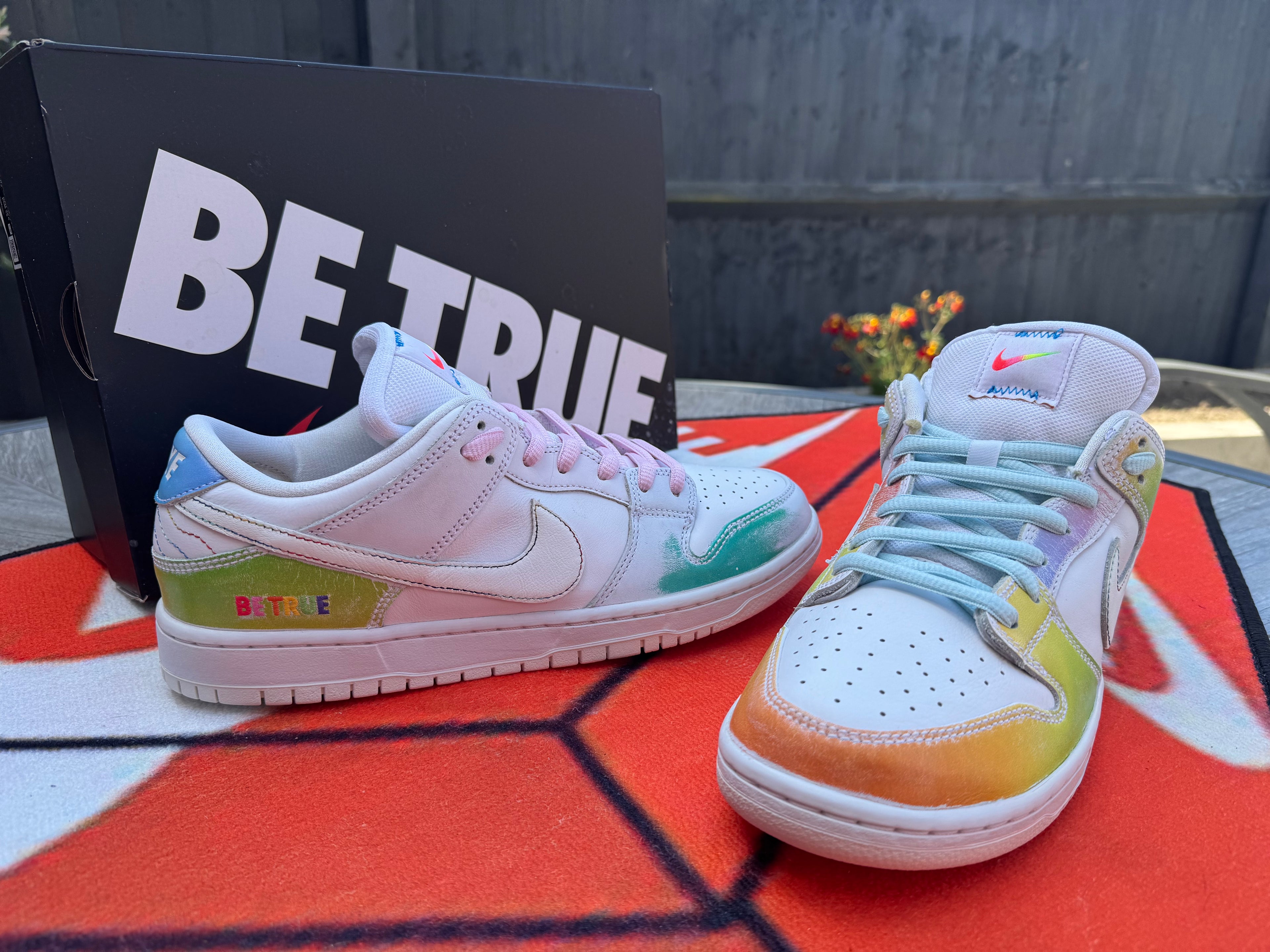 Nike Dunk Low Pro - BE TRUE - UK 9 *BNIB*