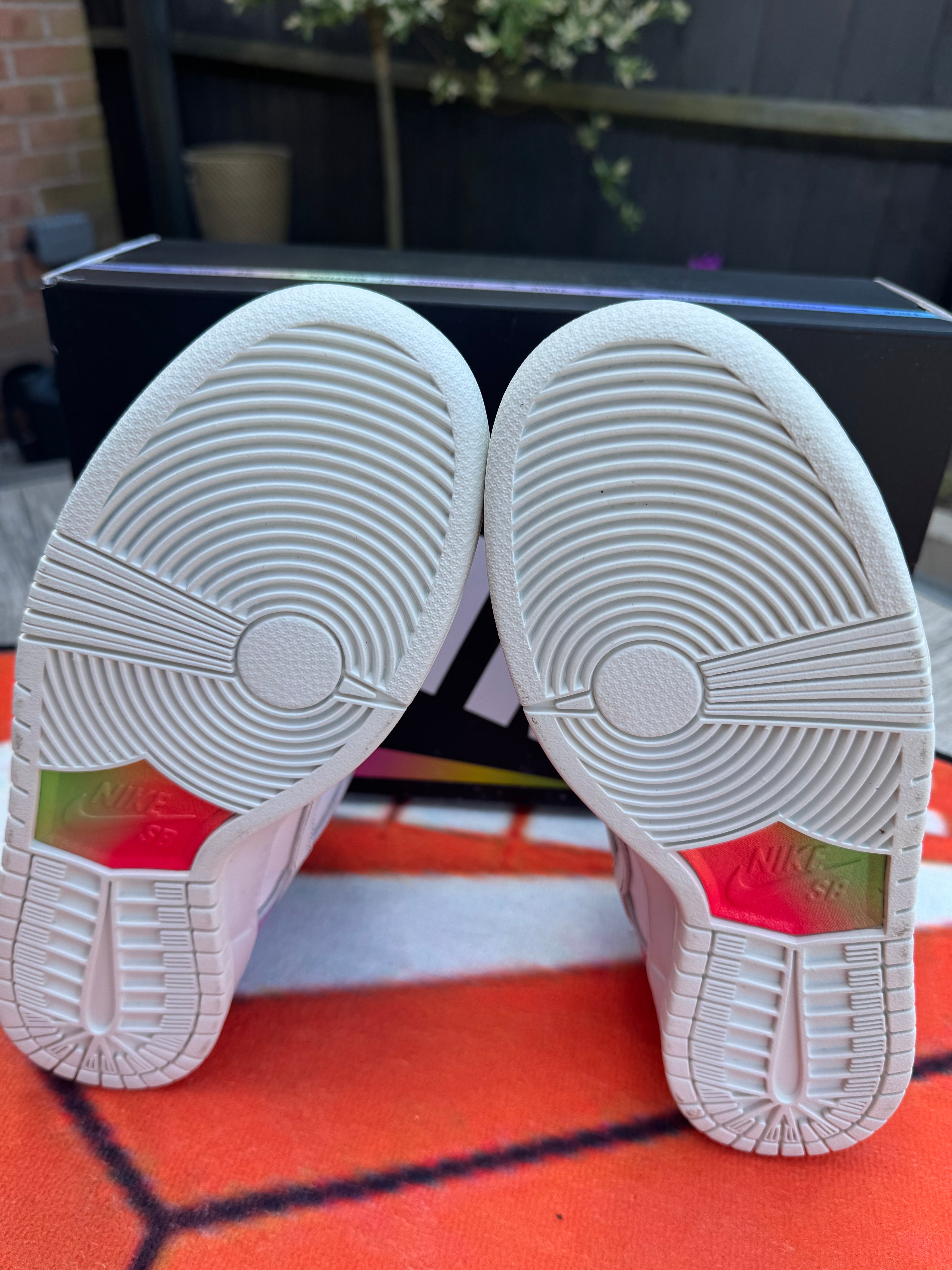 Nike Dunk Low Pro - BE TRUE - UK 9 *BNIB*