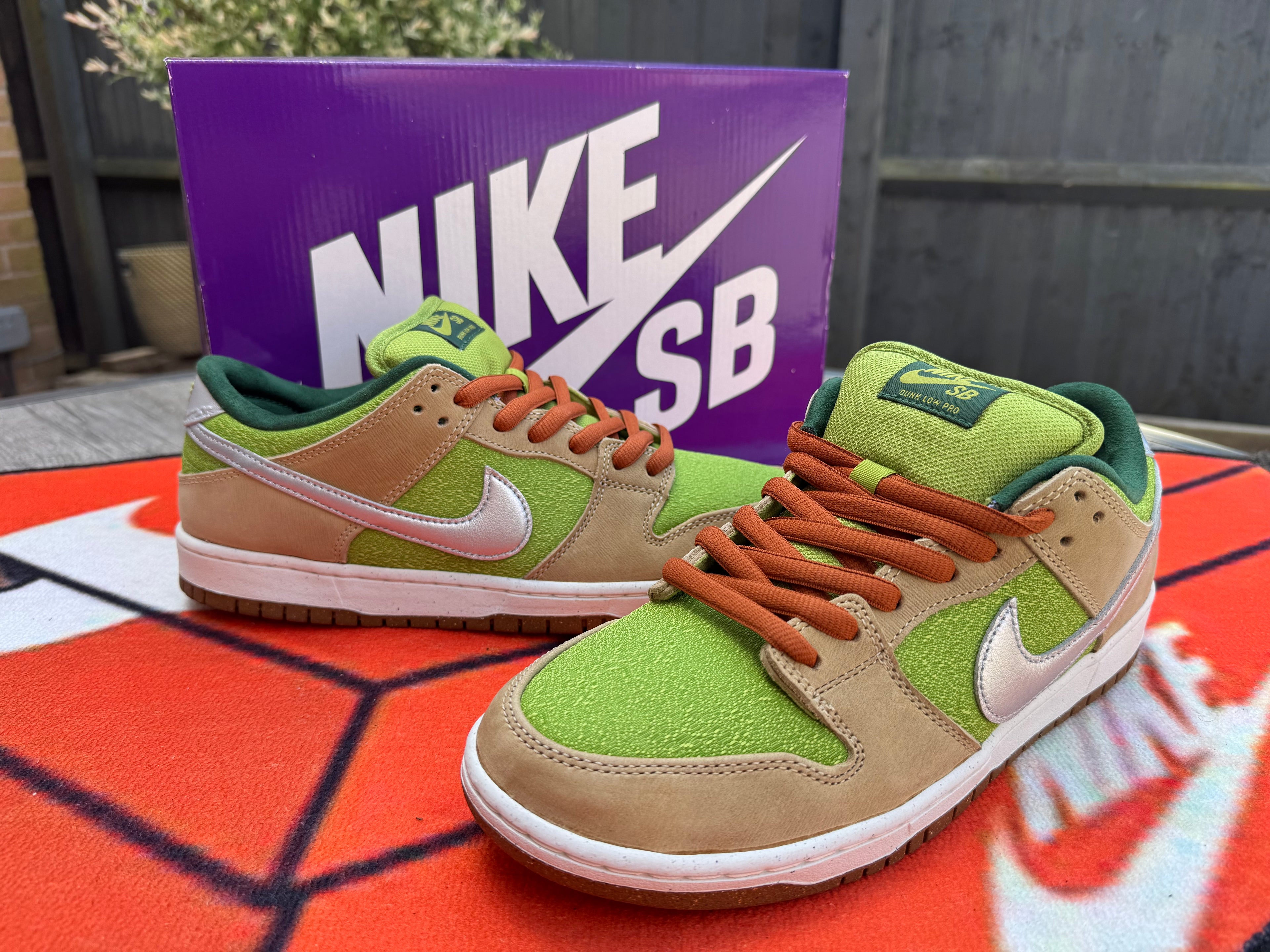 Nike Dunk Low - Escargot - UK 9.5 - *BNIB*