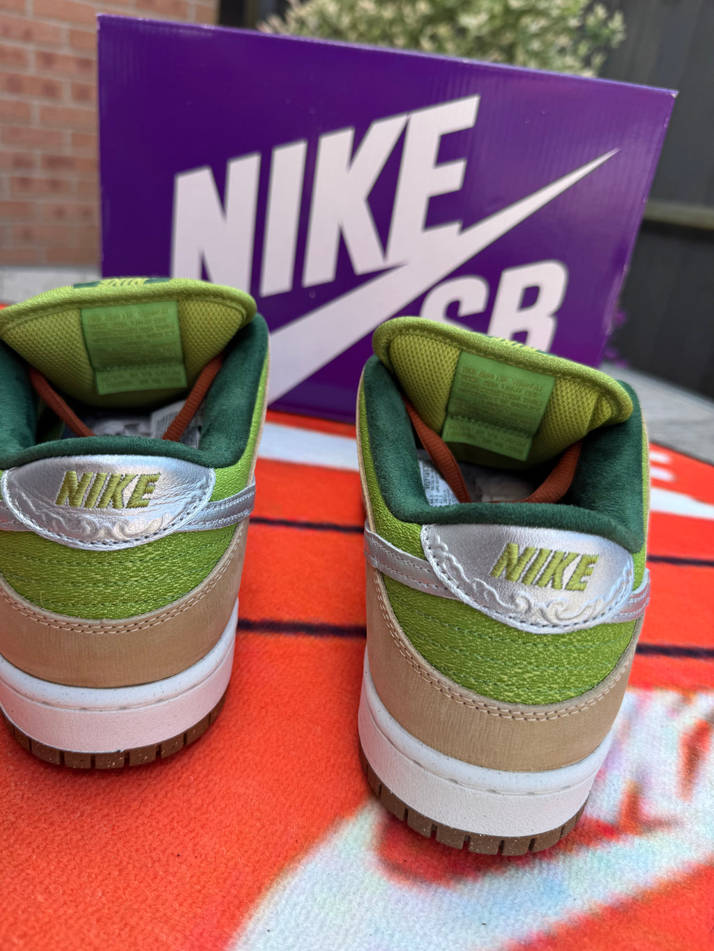 Nike Dunk Low - Escargot - UK 9.5 - *BNIB*