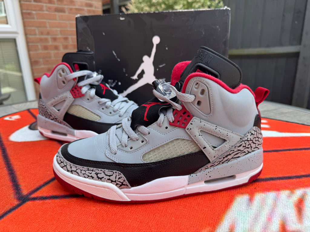 Jordan Spizike - Wolf Grey - UK 7
