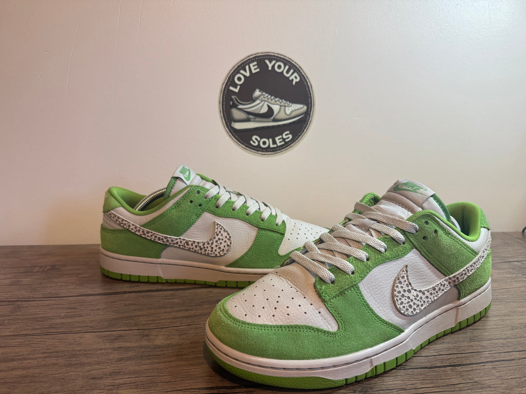Nike Dunk Low AS - Safari Swoosh Chloropyhll - UK 9