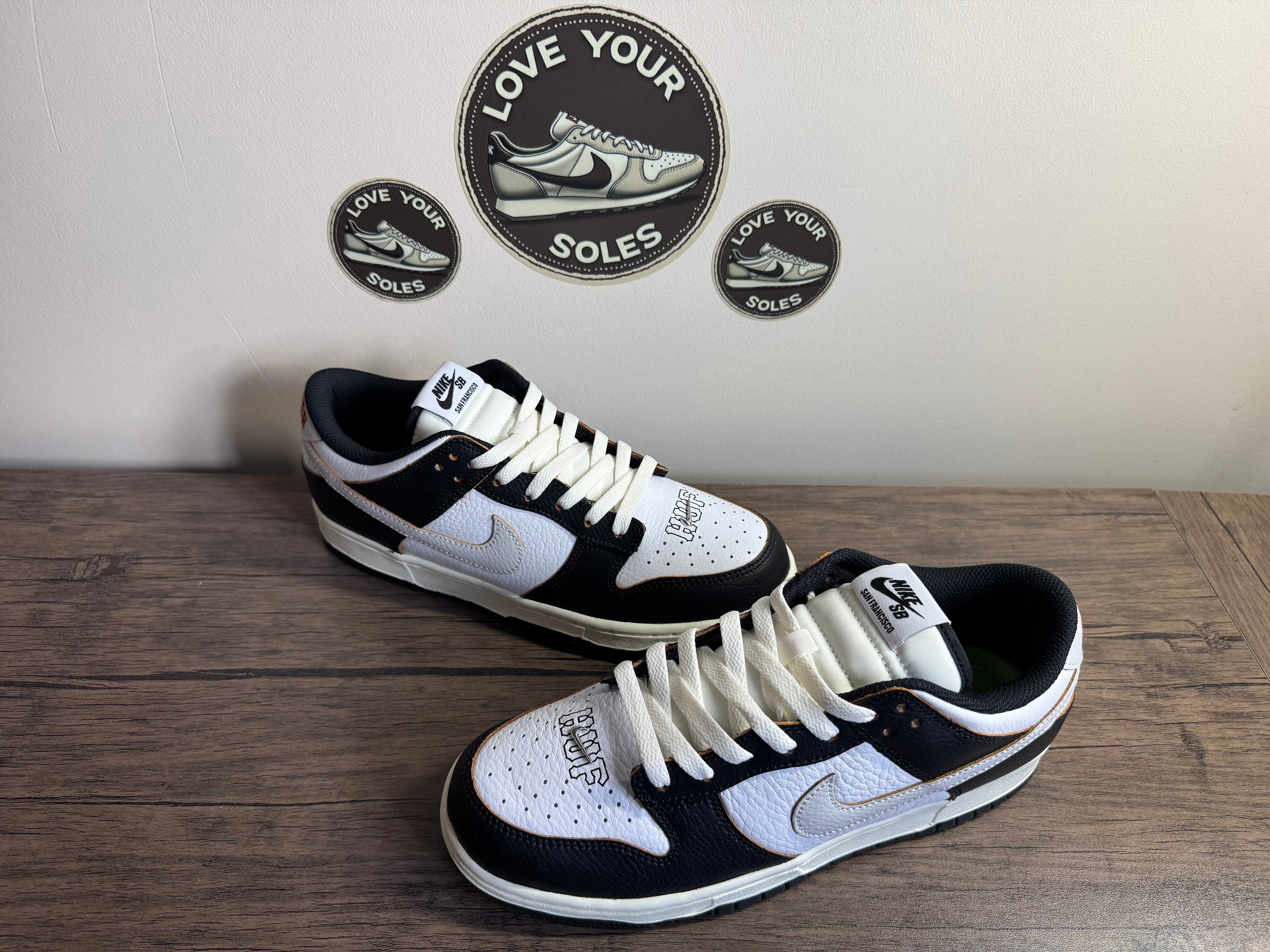 Nike Dunk Low x HUF San Francisco - UK 8 DSWT