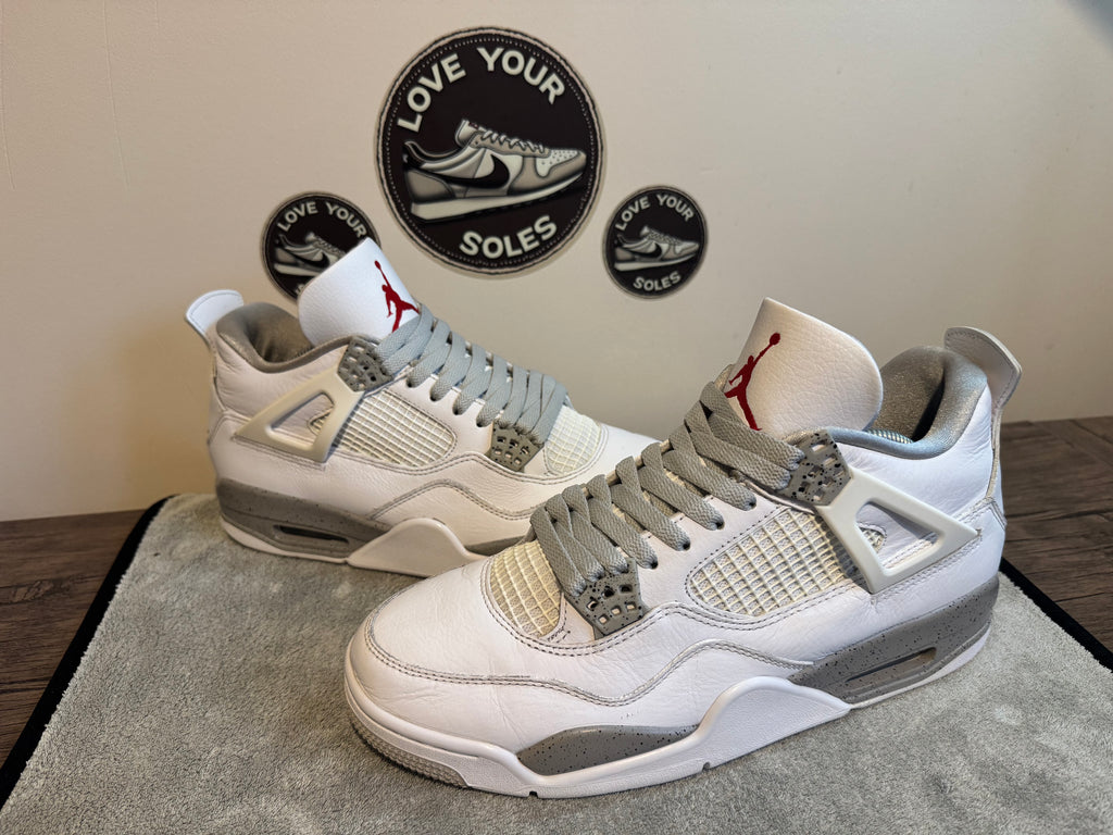 Jordan 4 - White Oreo - UK 8.5