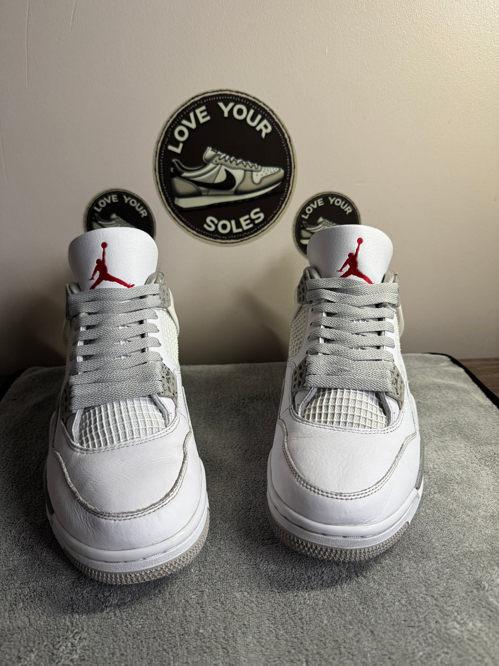 Jordan 4 - White Oreo - UK 8.5