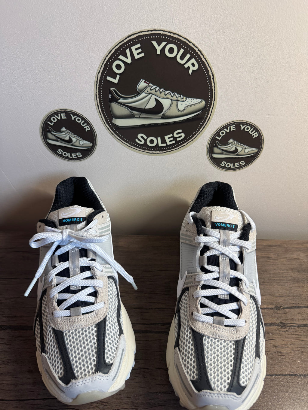 Nike Vomero 5 Supersonic - UK 5.5