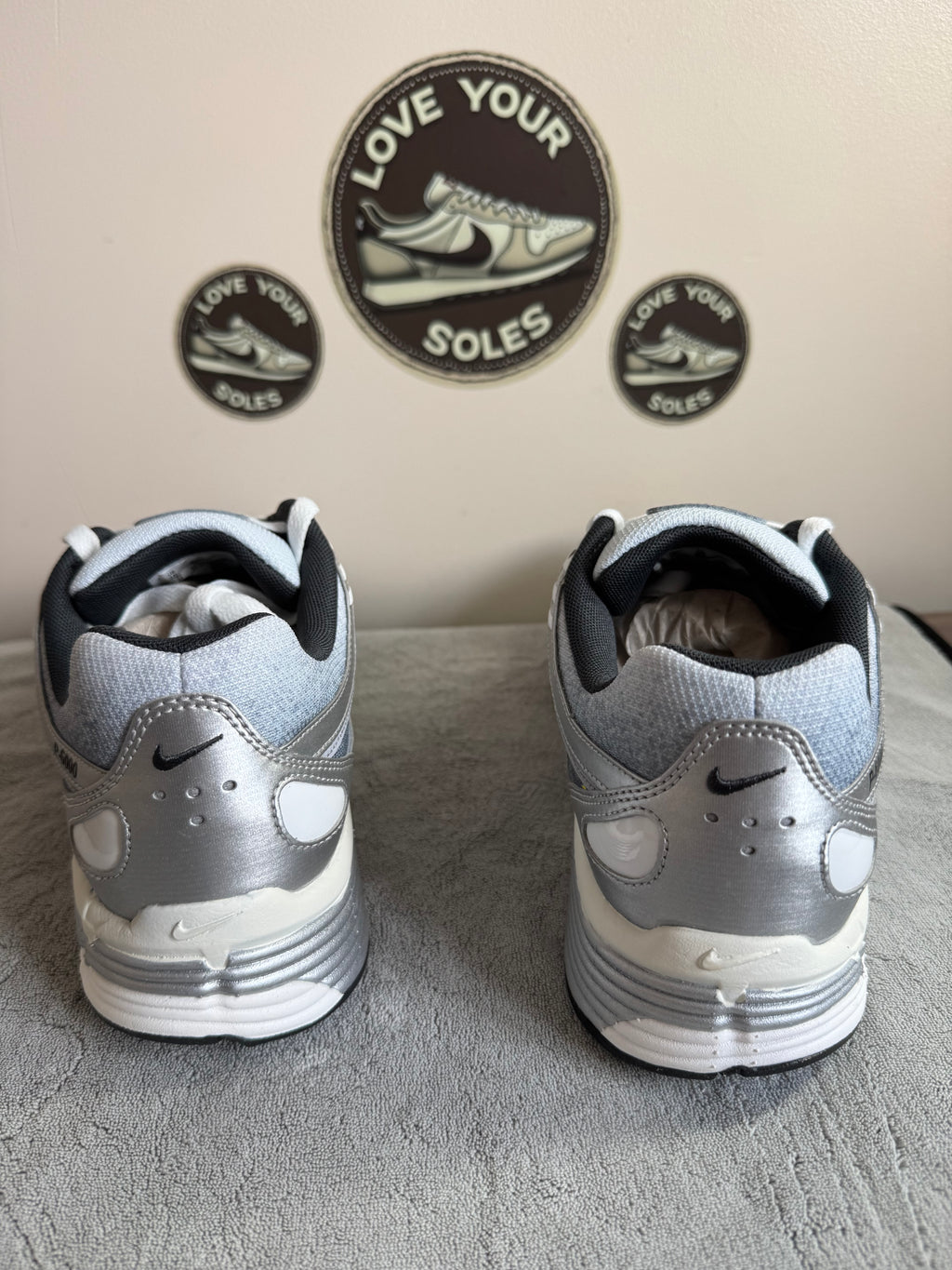 Nike P-6000 Se - Off Noir / Metallic - UK10.5 *BNIB*