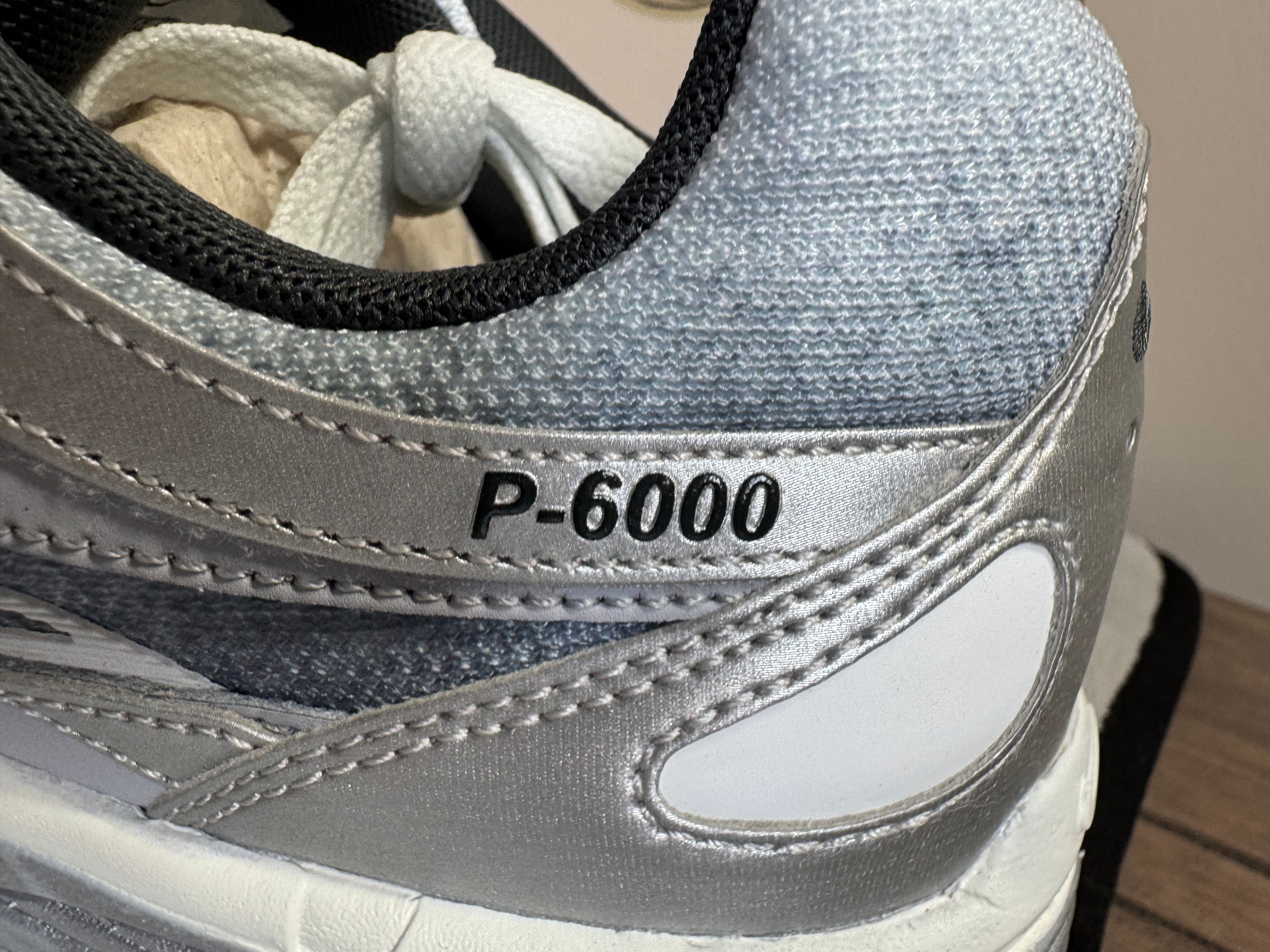 Nike P-6000 Se - Off Noir / Metallic - UK10.5 *BNIB*