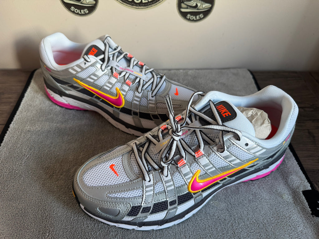 Nike P-6000 - Laser Fushcia - UK 9.5 *BNIB*