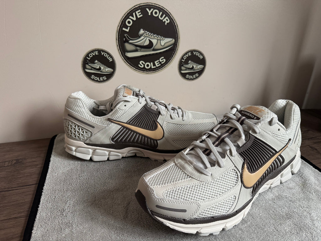 Nike Vomero 5 - Lightbone/Ironstone - UK 10.5 *BNIB*