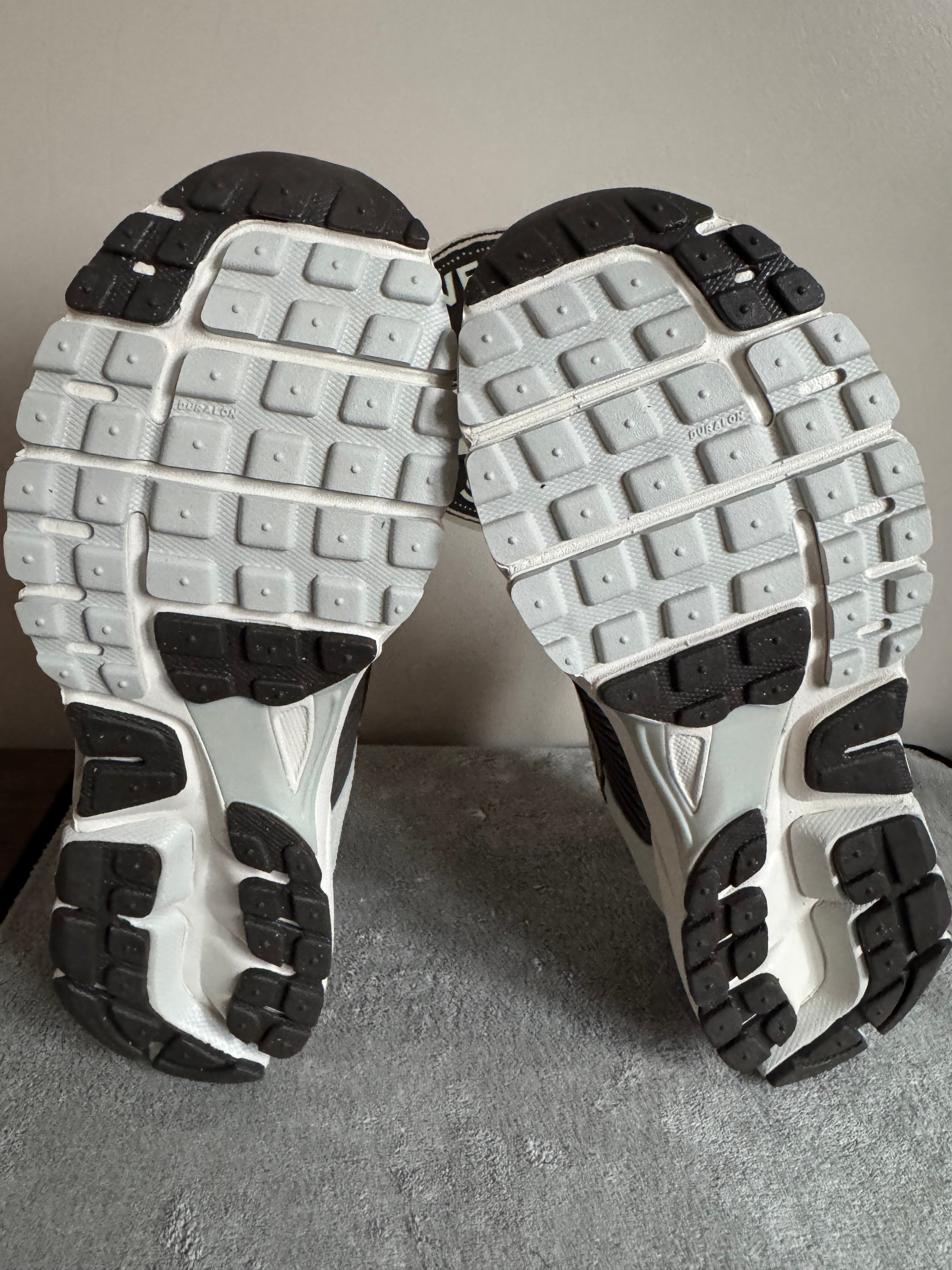 Nike Vomero 5 - Lightbone/Ironstone - UK 10.5 *BNIB*