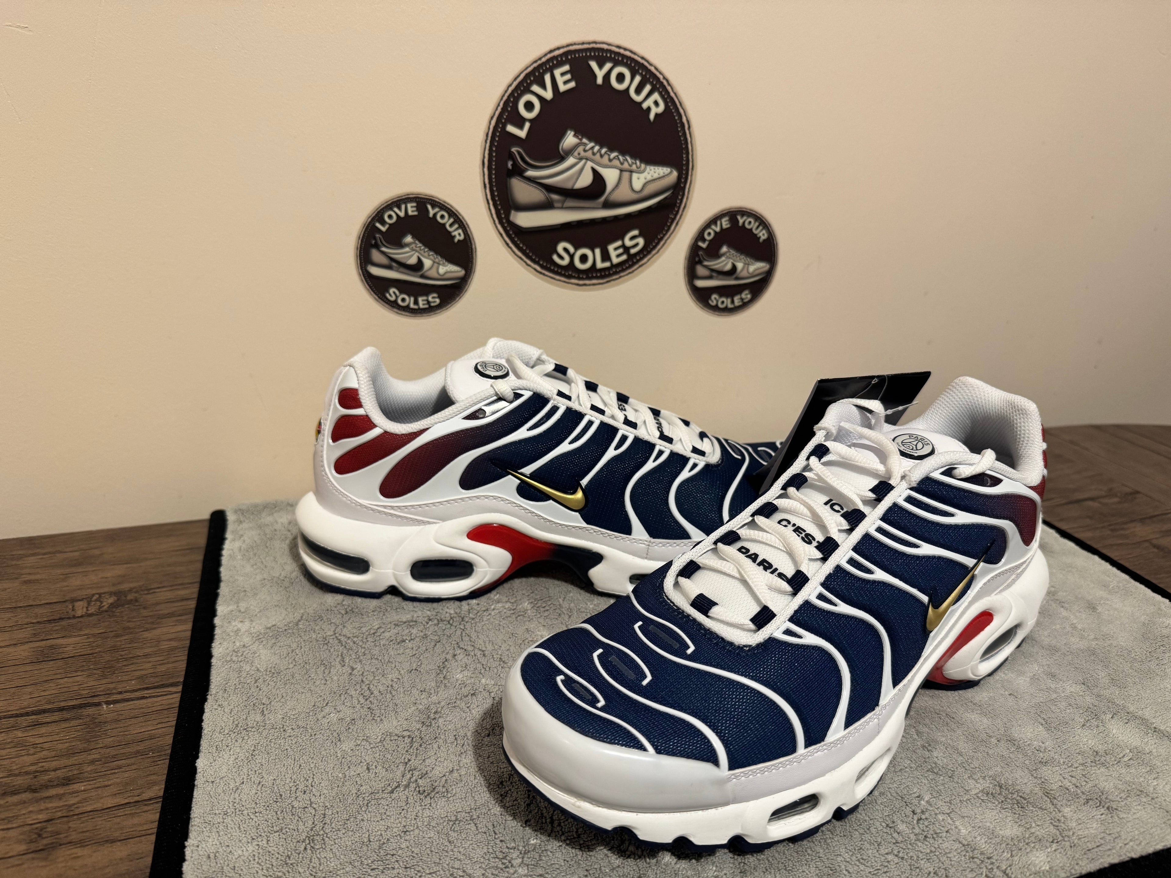 Nike Air Max Plus TN - PSG - UK 9 *BNIB*