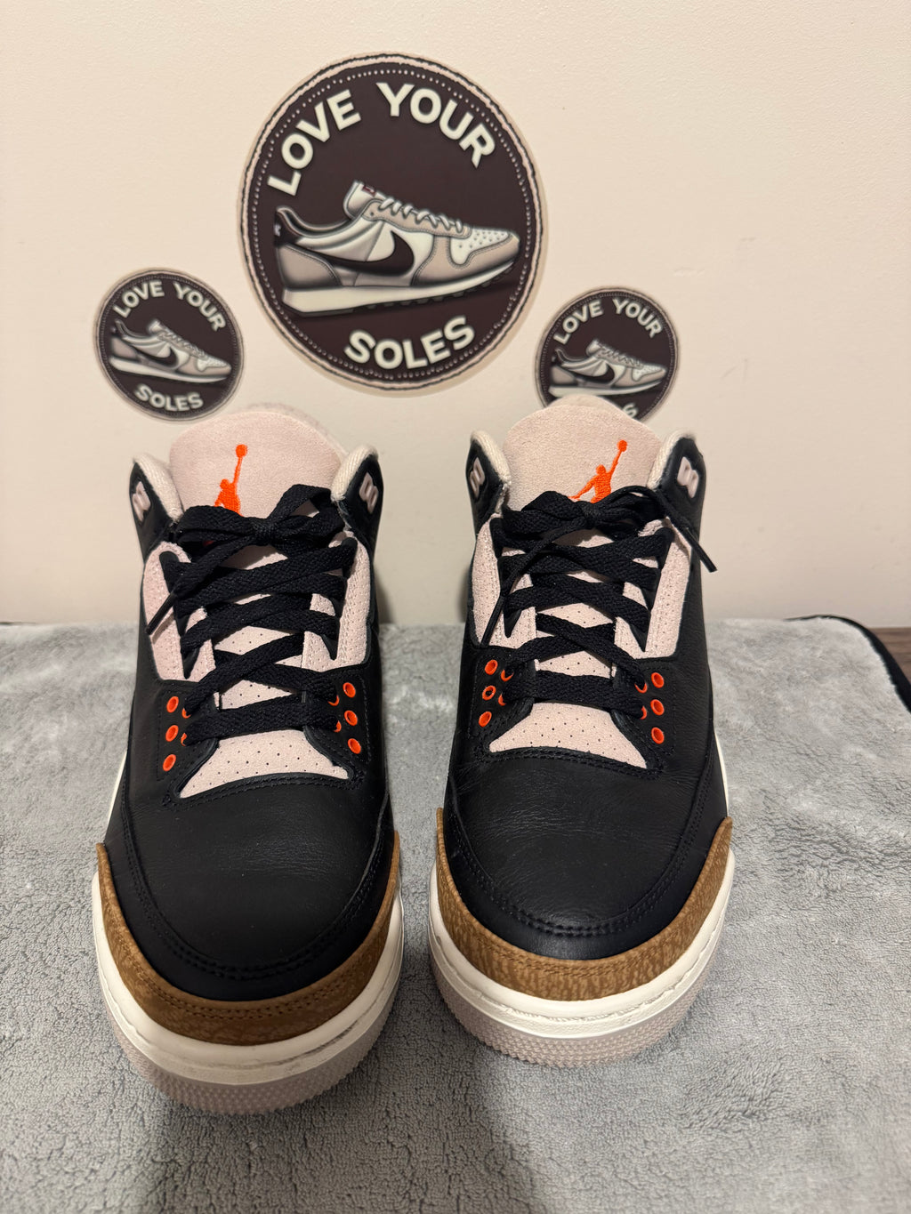 Jordan 3 Retro - Desert Elephant - UK 8