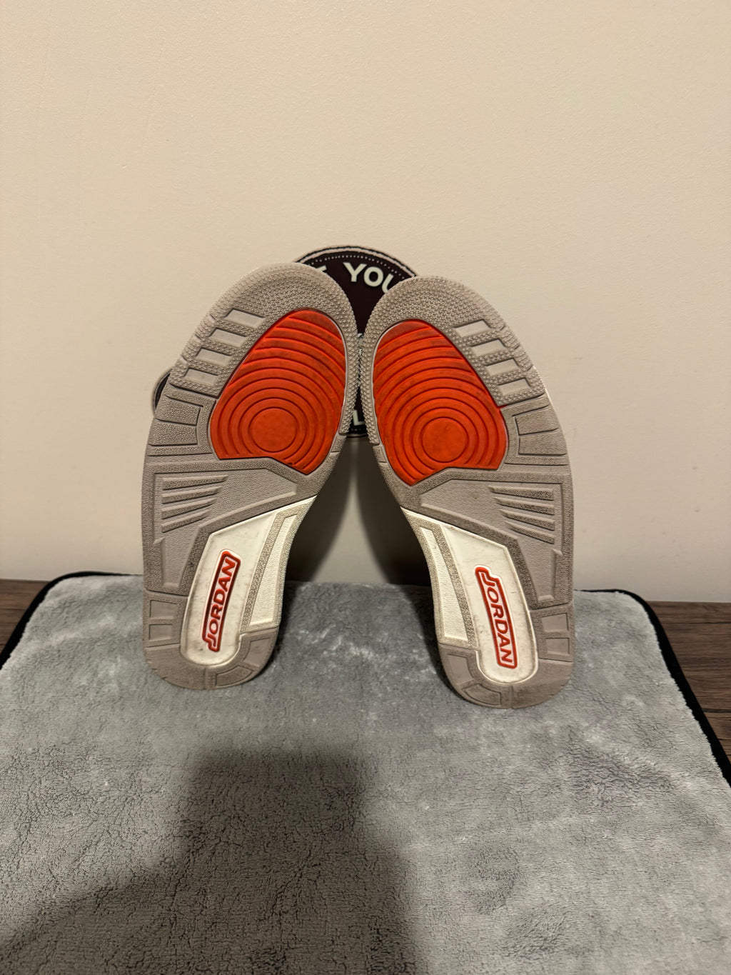 Jordan 3 Retro - Desert Elephant - UK 8