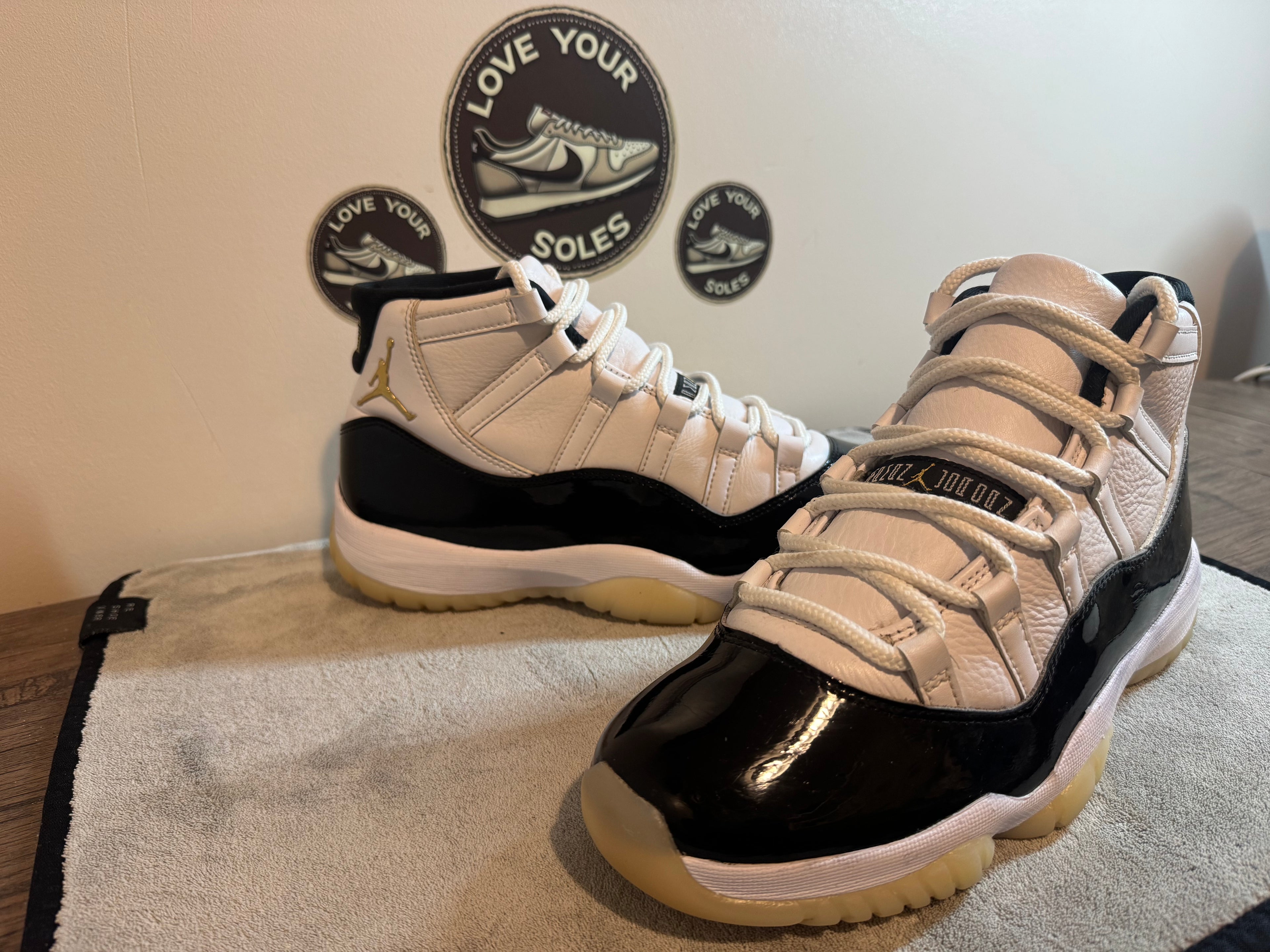 Jordan 11 Retro - DMP Gratitude - UK 8