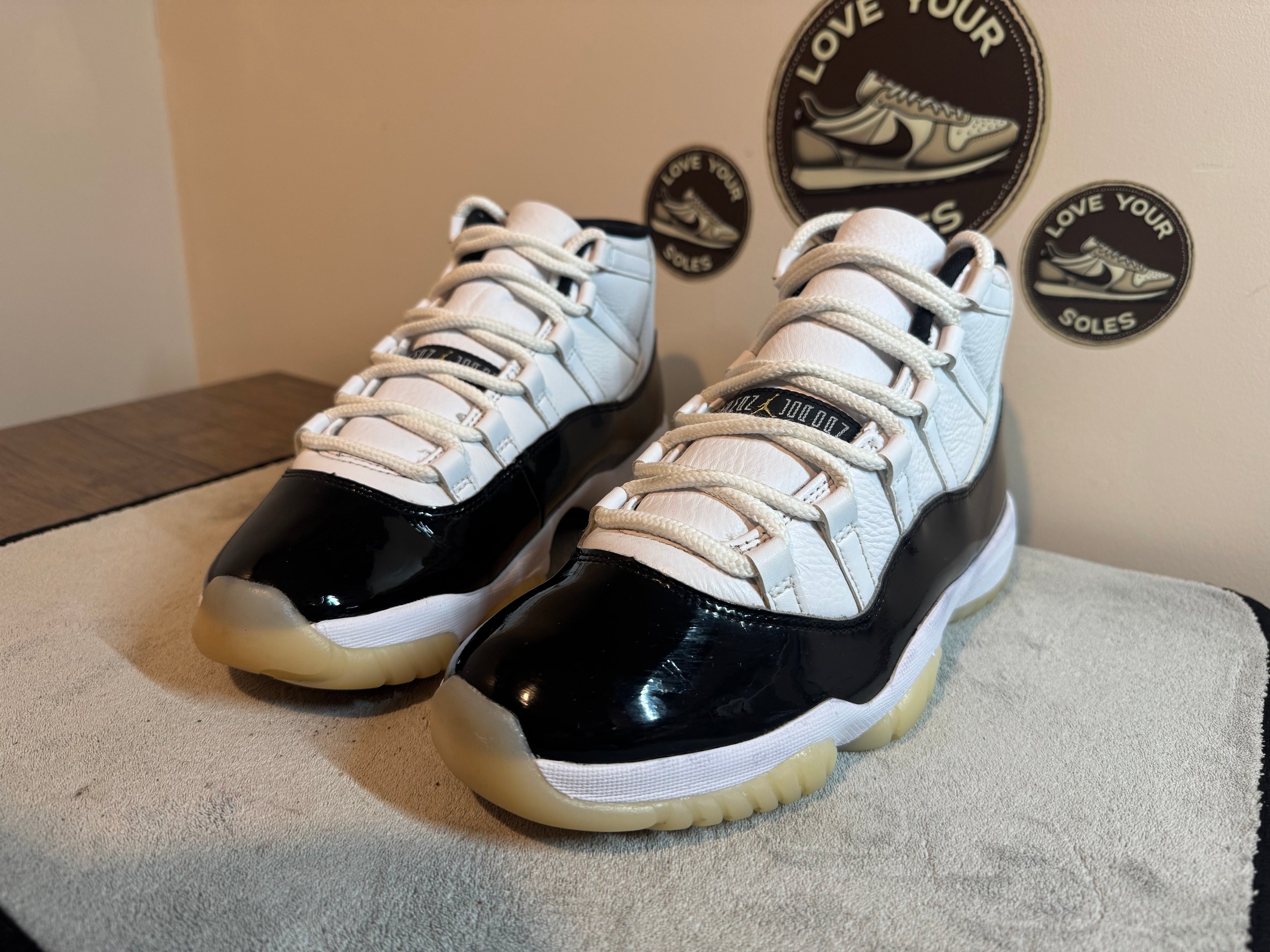 Jordan 11 Retro - DMP Gratitude - UK 8