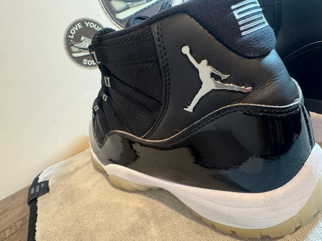 Jordan 11 Retro - Jubilee - UK 8