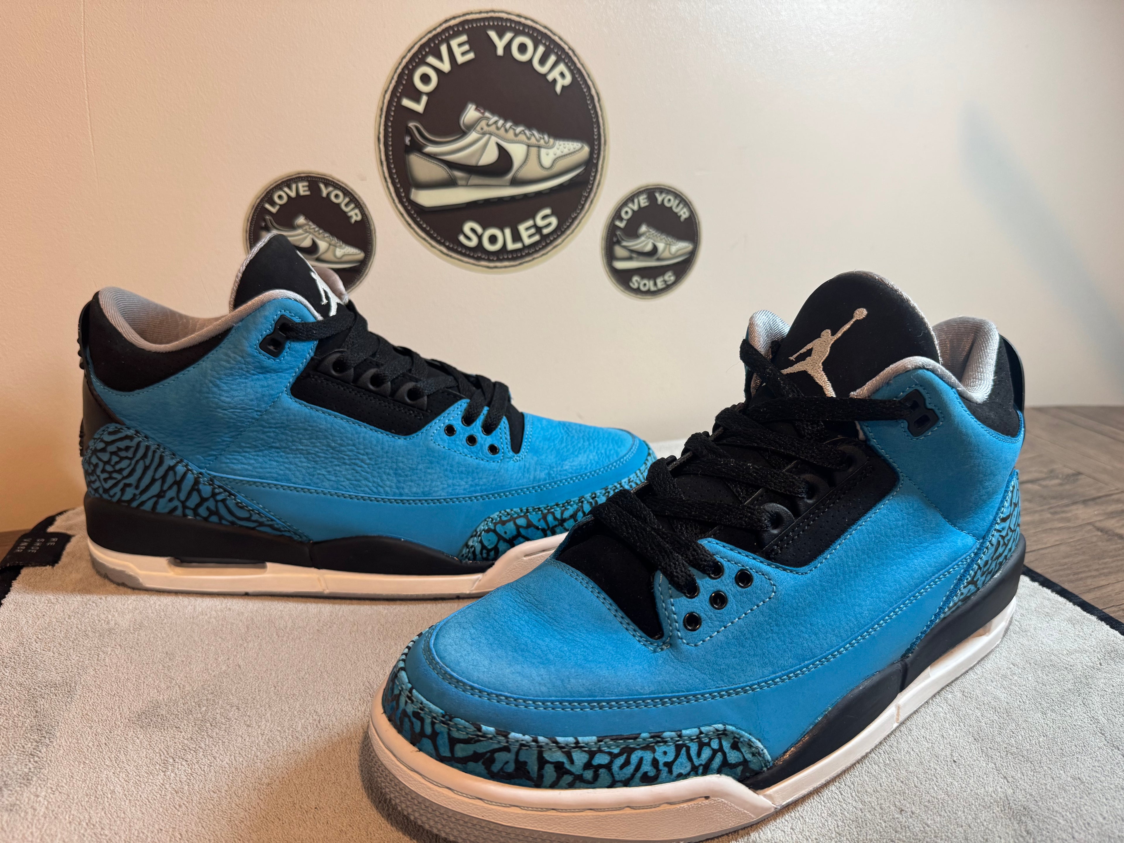 Jordan 3 Retro - Powder Blue - UK 8.5