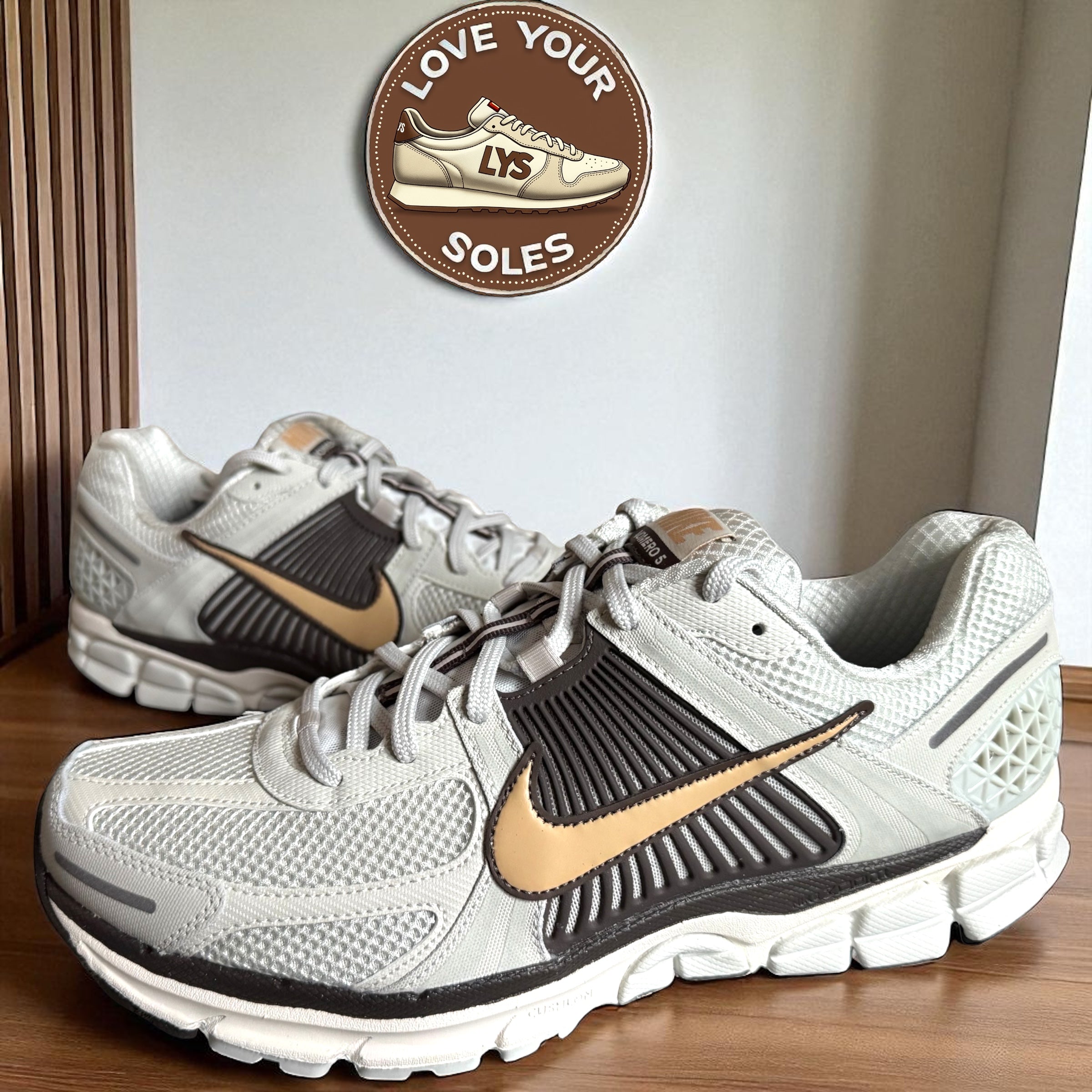 Nike Vomero 5 - Lightbone/Ironstone - UK 10.5 *BNIB*